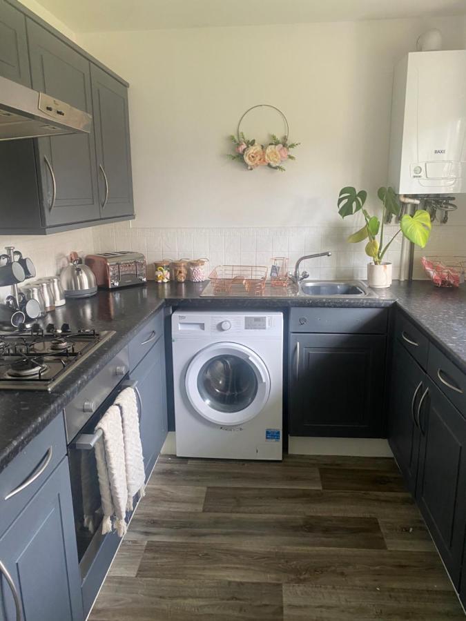 Inverness City Apartments - Modern & Bright Apartment Close To Raigmore Hospital & Shops Inshes Екстер'єр фото